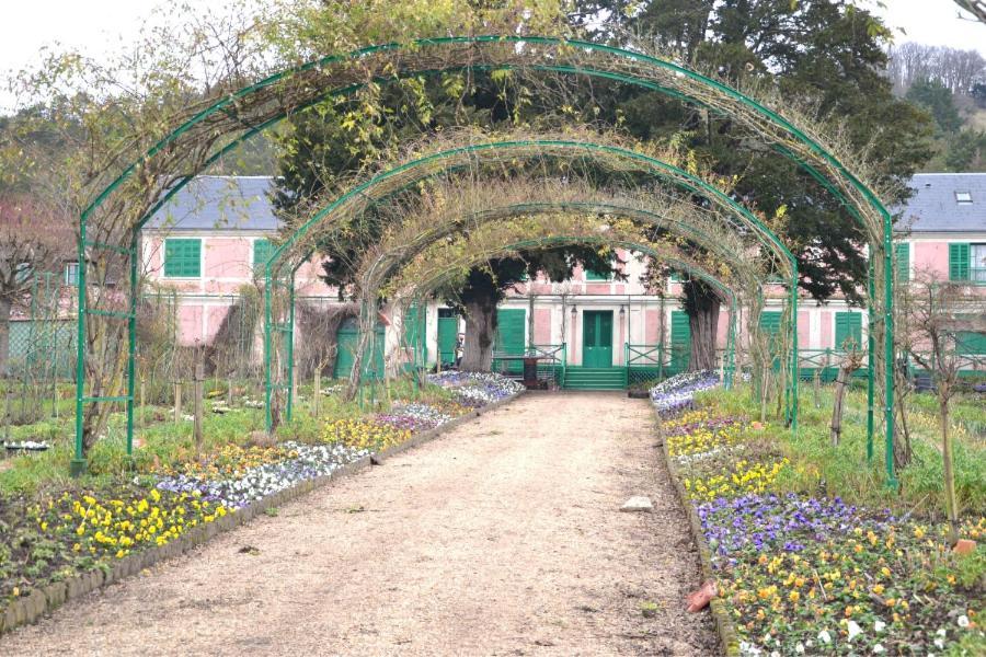 Charme Thoiry-Versailles-Giverny Arnouville-les-Mantes Exterior foto